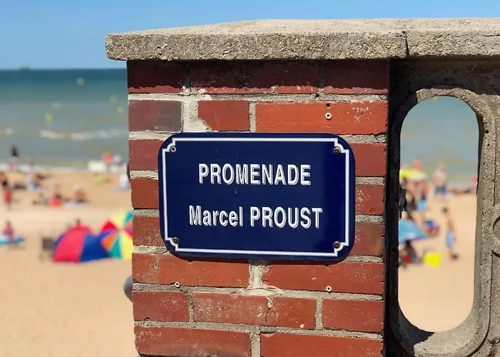 2 Pieces A 5 Mn A Pied De La *